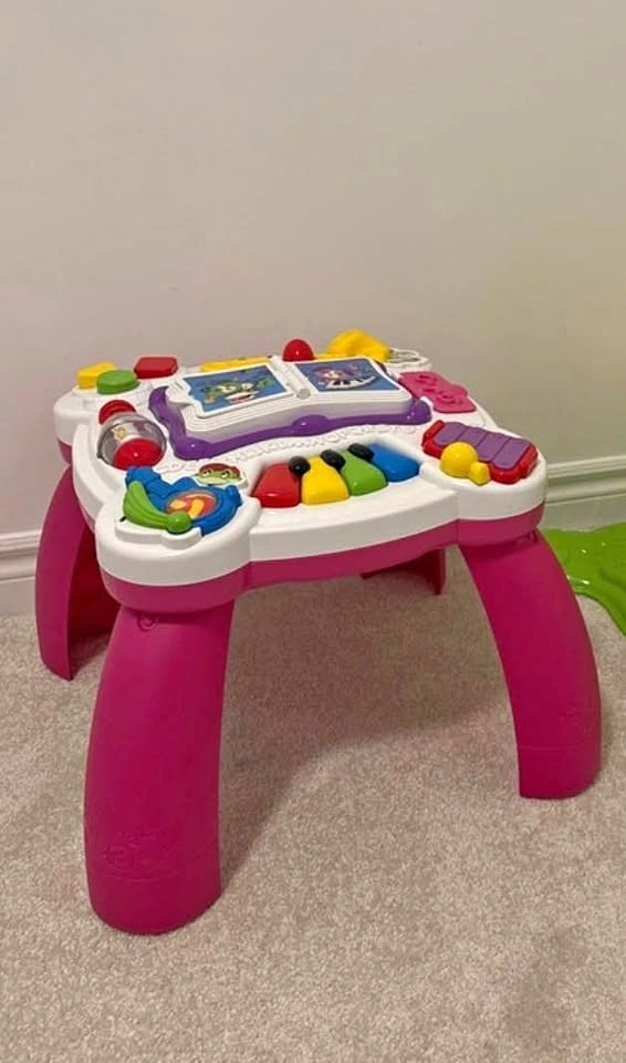 LeapFrog Learn and Groove Musical Table