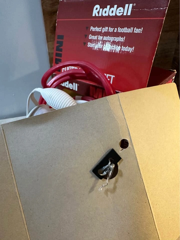 Riddell Nebraska Cornhuskers Mini Football Helmet - photo 5