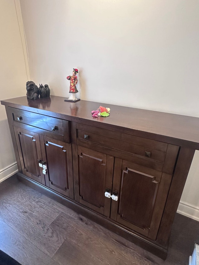 Brown Buffet Table