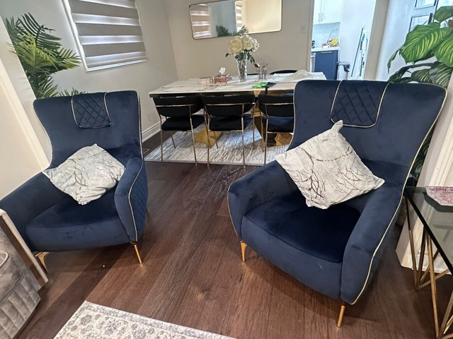 Golden Metallic Finish 8 Seater Sofa Set w/ Coffee Table/Stools - photo 3