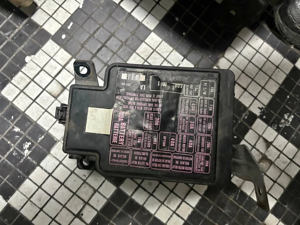 Fuse box module 96/00 civic