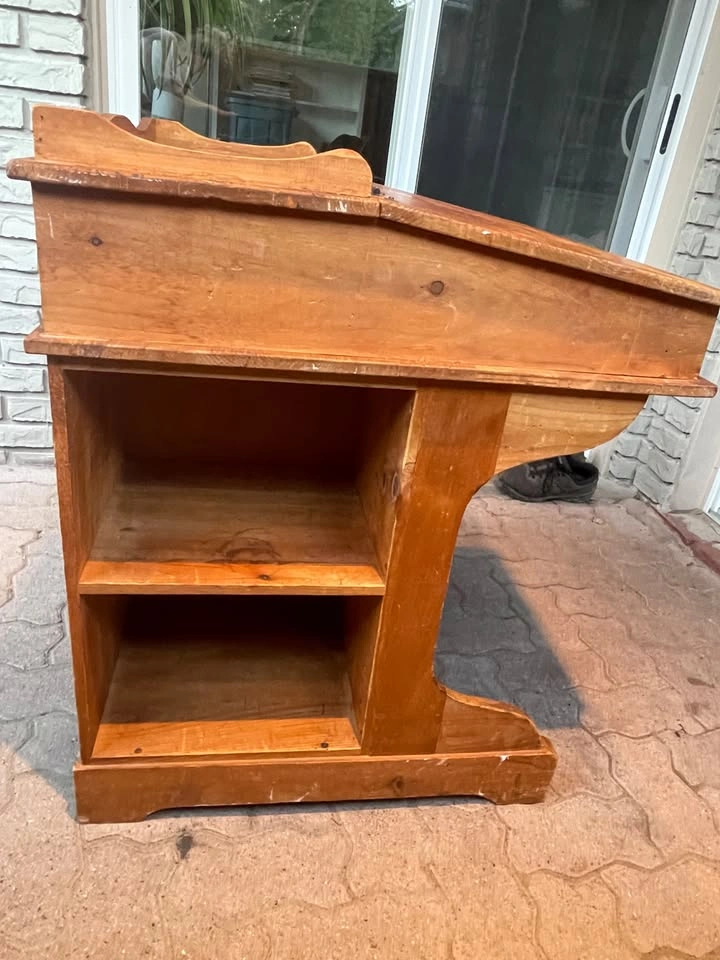 Vintage Mid-Century Pine Slant-Top School Master Desk - photo 2