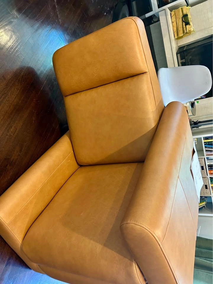 Article Forrest 32" Leather Recliner - Taos Tan - photo 3