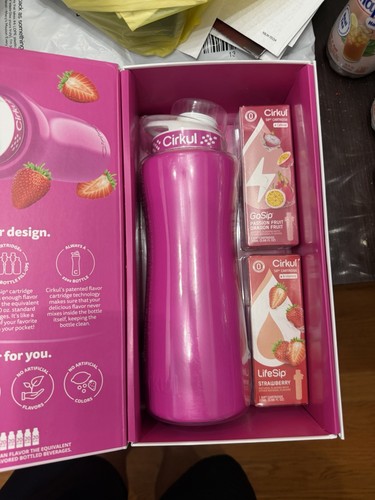 Cirkul 32 fl oz Stainless Steel Water Bottle Pink w/ Lid & 2 Car