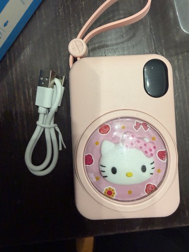 hello kitty power bank - photo 2