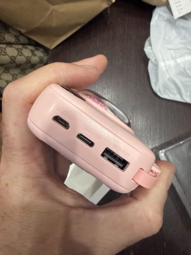 hello kitty power bank - photo 4