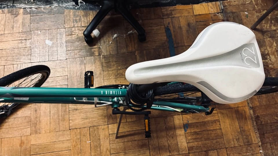KHS Vitamin A Hybrid Bike - photo 4
