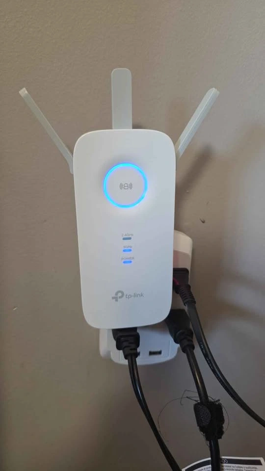 tp-link AC 1900 MU-MIMO wifi range extender (RE550) - photo 5