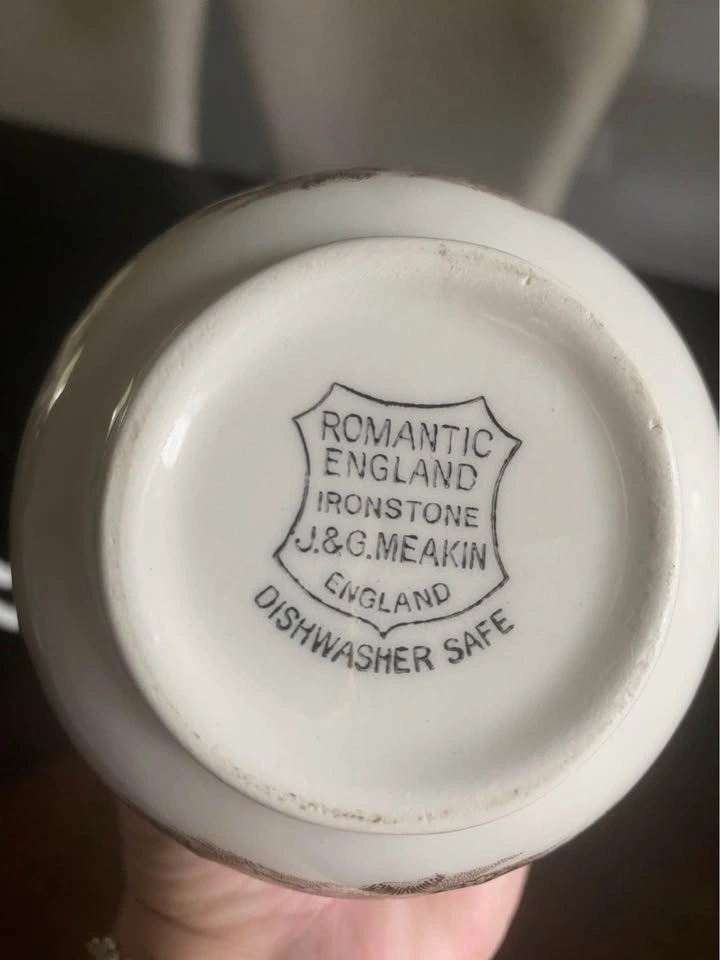 Vintage J.&G. Meakin Romantic England Creamer & Lidded Sugar Bow - photo 3