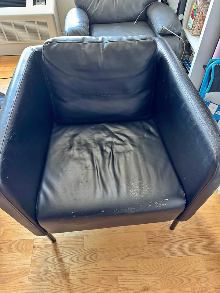 Armchair, no smoking , wear and tear see pic