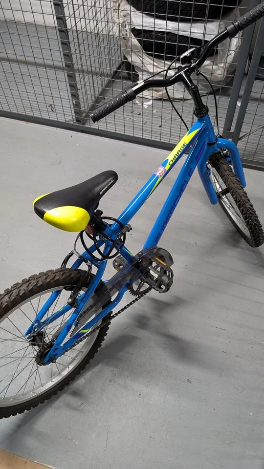 Supercycle Charge 20in Wheel Youth Bike, Blue/Yellow - photo 3