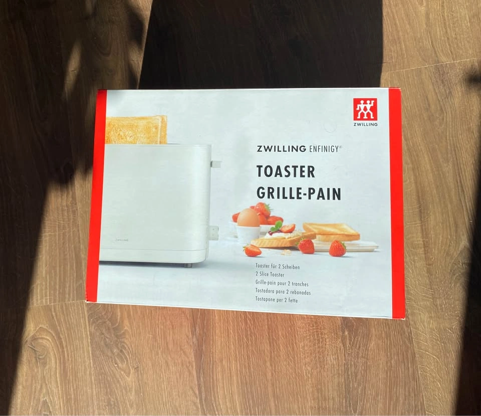 ZWILLING Enfinigy 2-Slice Toaster - New in box - photo 3
