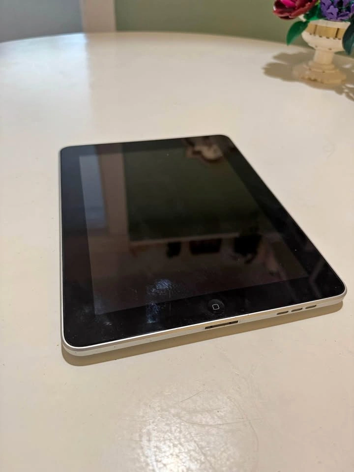 iPad gen 1