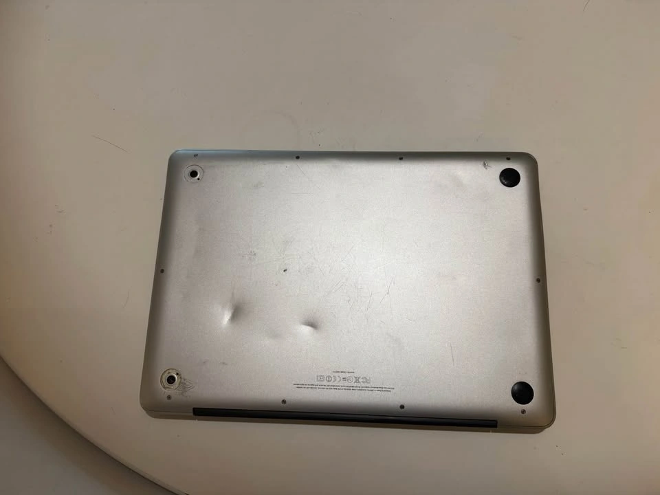 2011 MacBook Pro - photo 3
