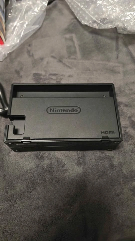 Nintendo switch docking station (brand new!) - photo 2