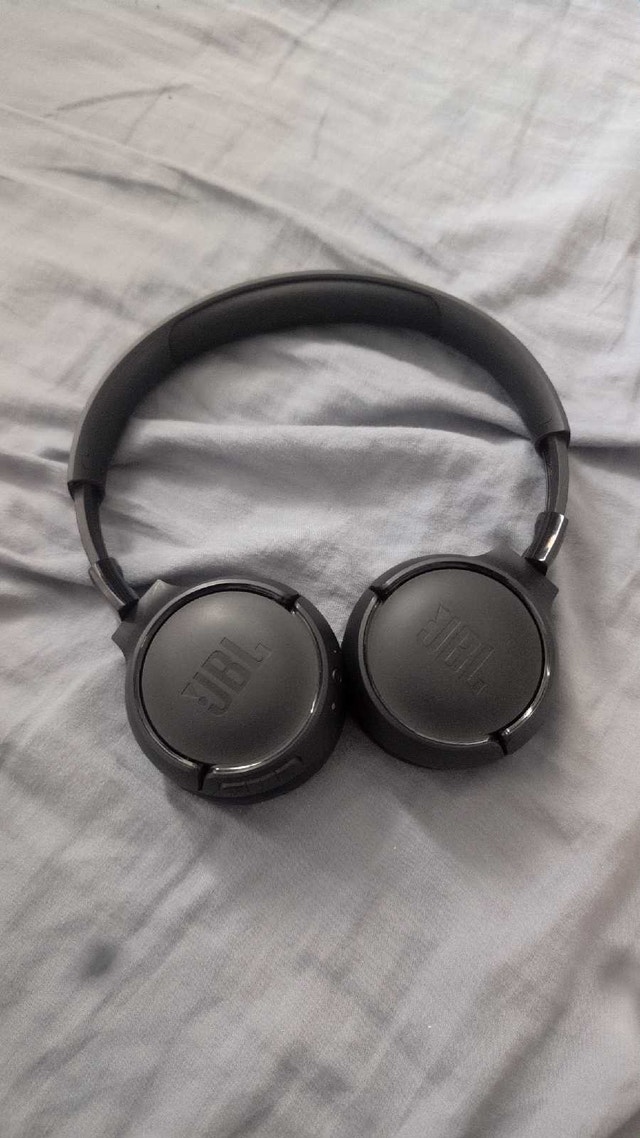 JBL Tune 520BT Headphones - photo 3