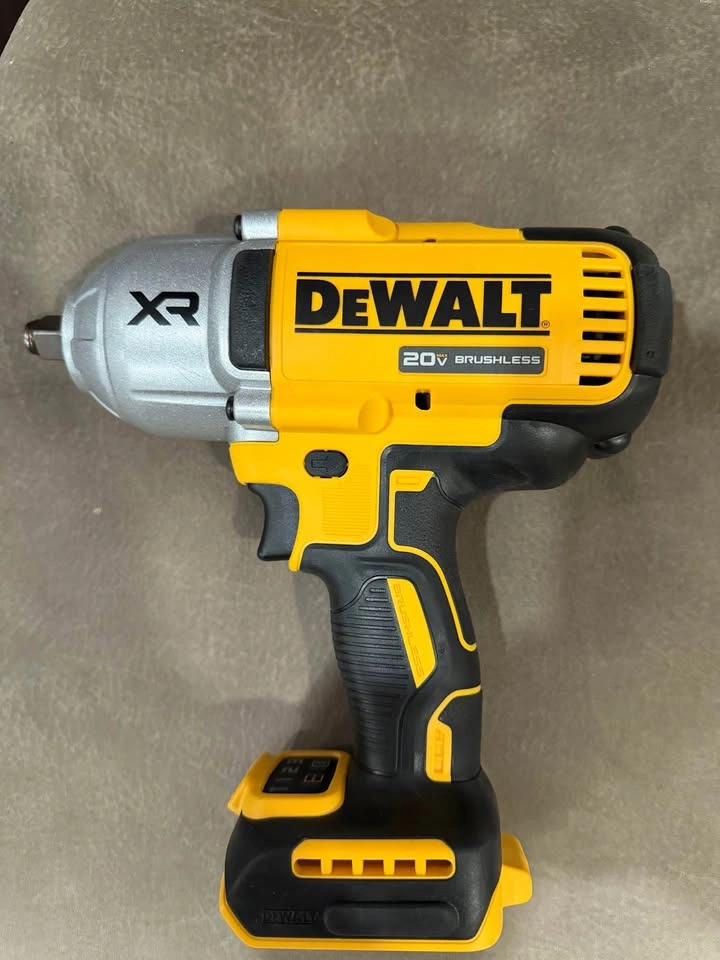 DeWalt DCF900 1/2 inch Brushless Impact Wrench - photo 2