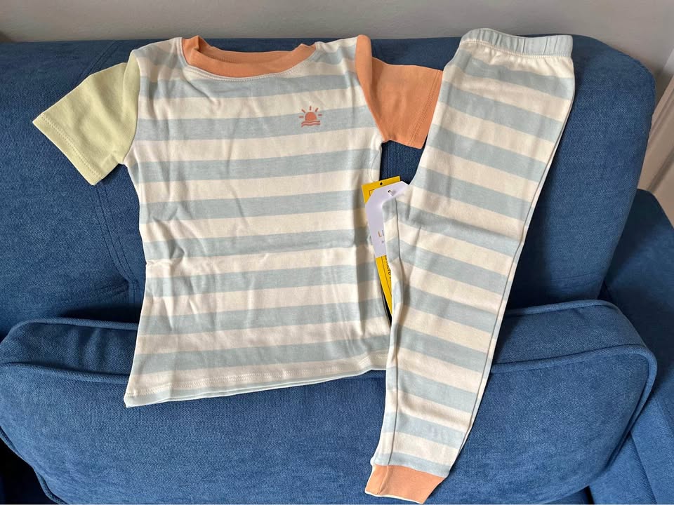 Kids sleepwear 18 months ‼️ONLY INQUIRY IF YOU’RE READY