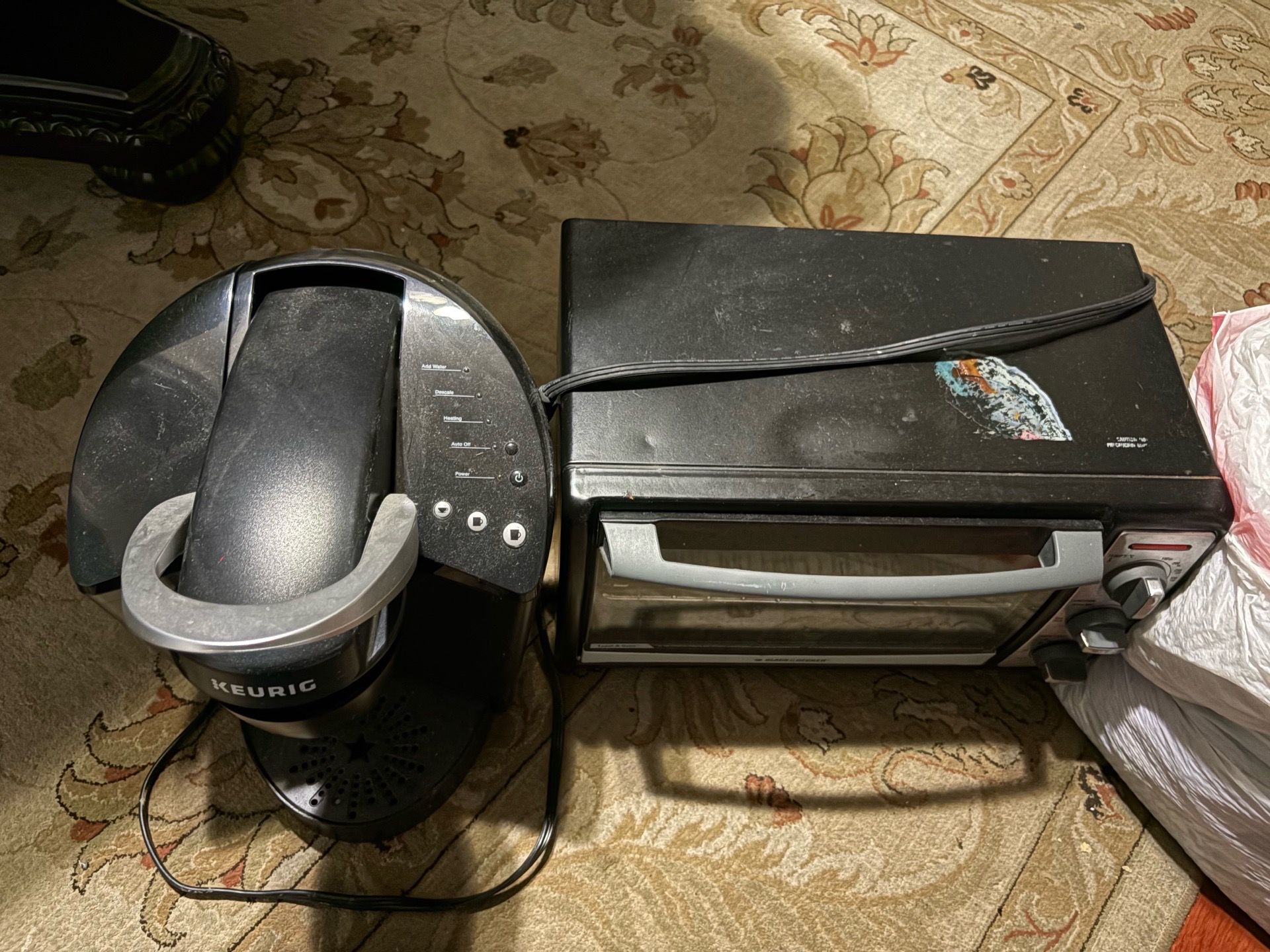 Keurig coffee machine and toaster oven