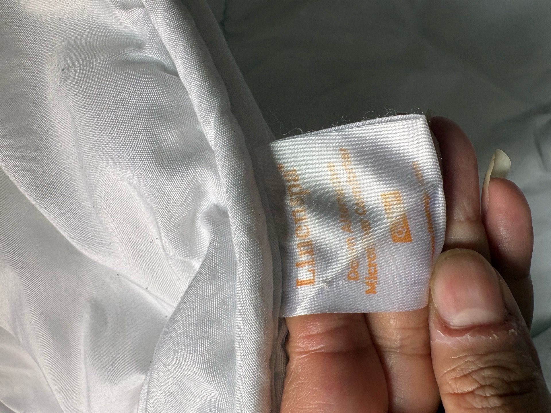 White blanket - photo 2