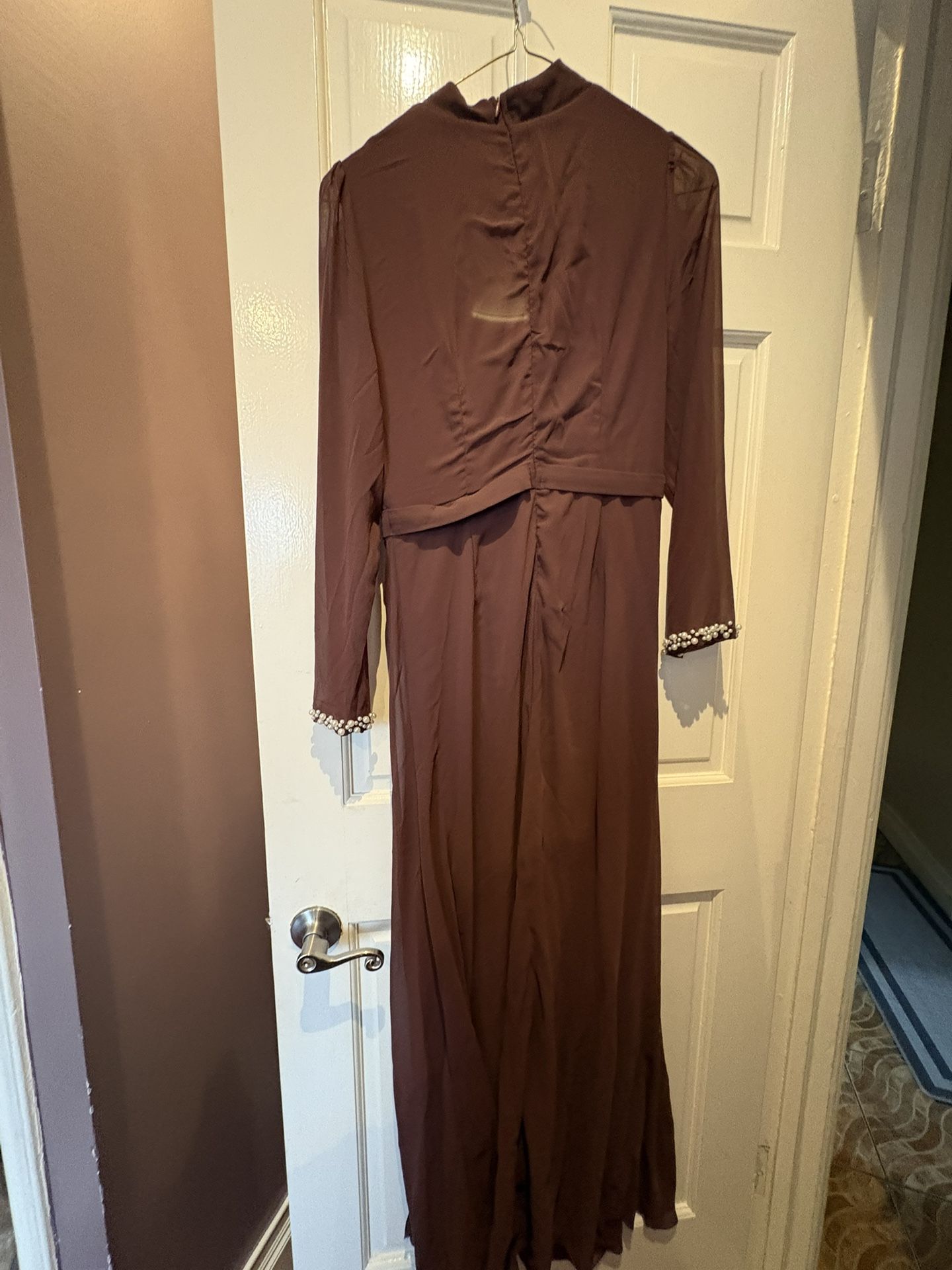 SHEIN Maroon Long Sleeve Maxi Dress w Pearl Cuffs Size M - photo 4