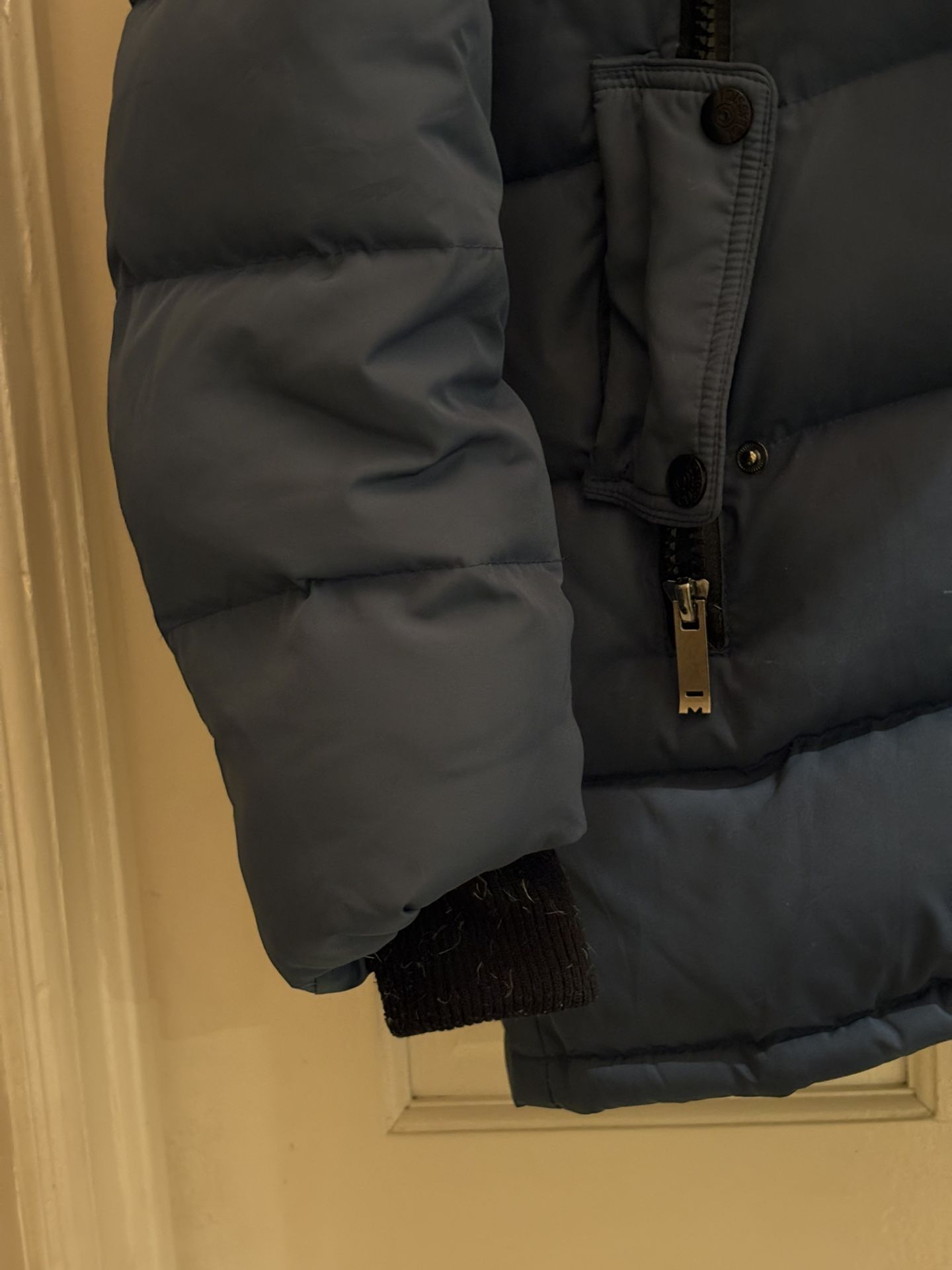 13 to 14 year-old blue jacket from J sport - photo 5