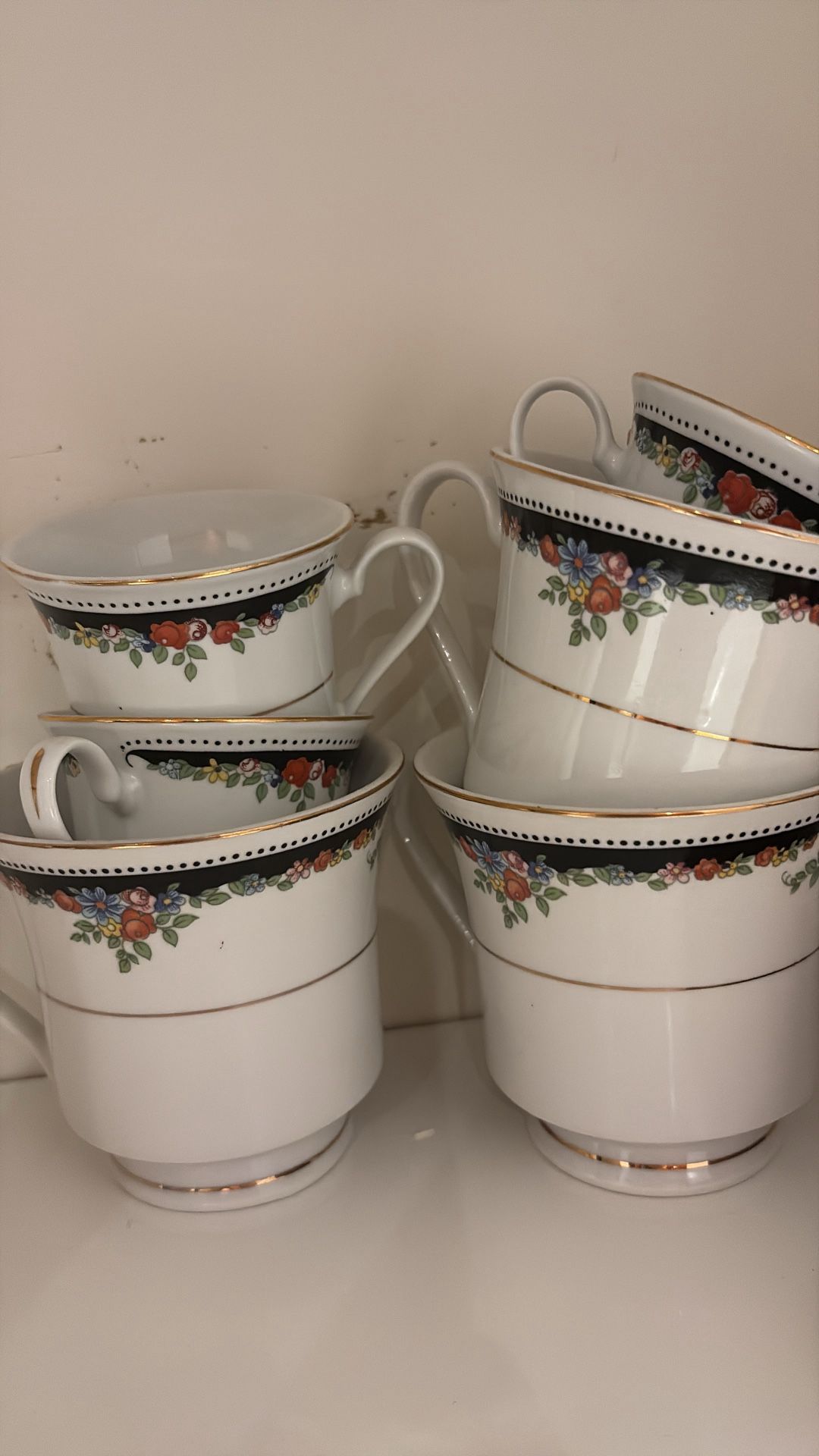 Cups