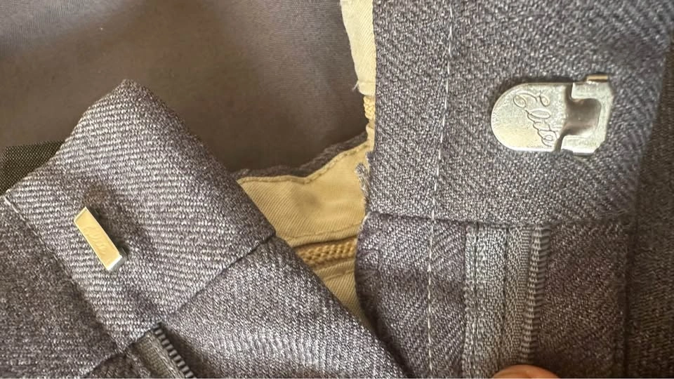 Elite Men's Grey Pleated Dress Pants 34W x 30L - photo 2