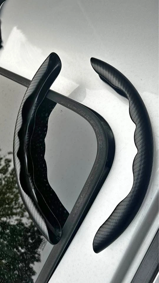 ABS Plastic Carbon Fiber Pattern Steering Wheel Cover Set