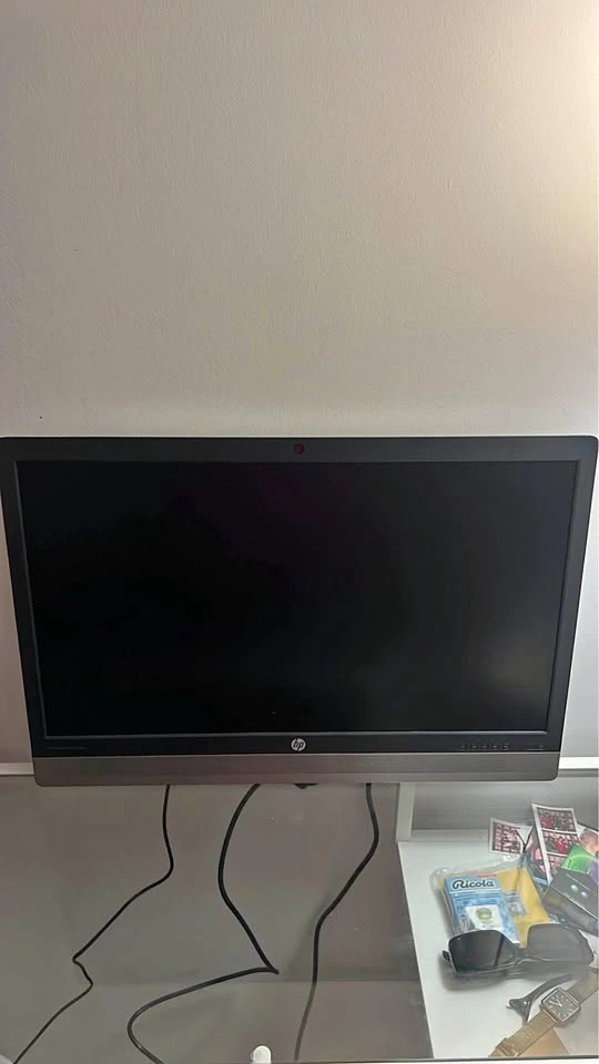 HP EliteDisplay E240c 23.8-inch monitor