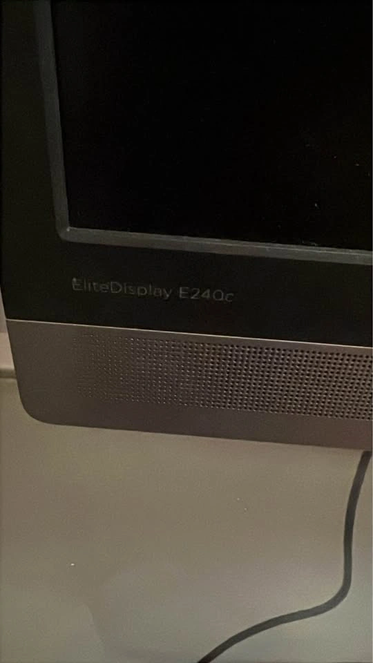 HP EliteDisplay E240c 23.8-inch monitor - photo 2