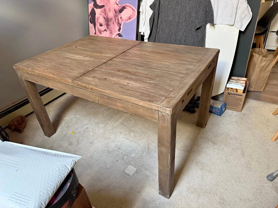 Solid Wood Extendable Dining Table – Rustic Finish – Good Condit