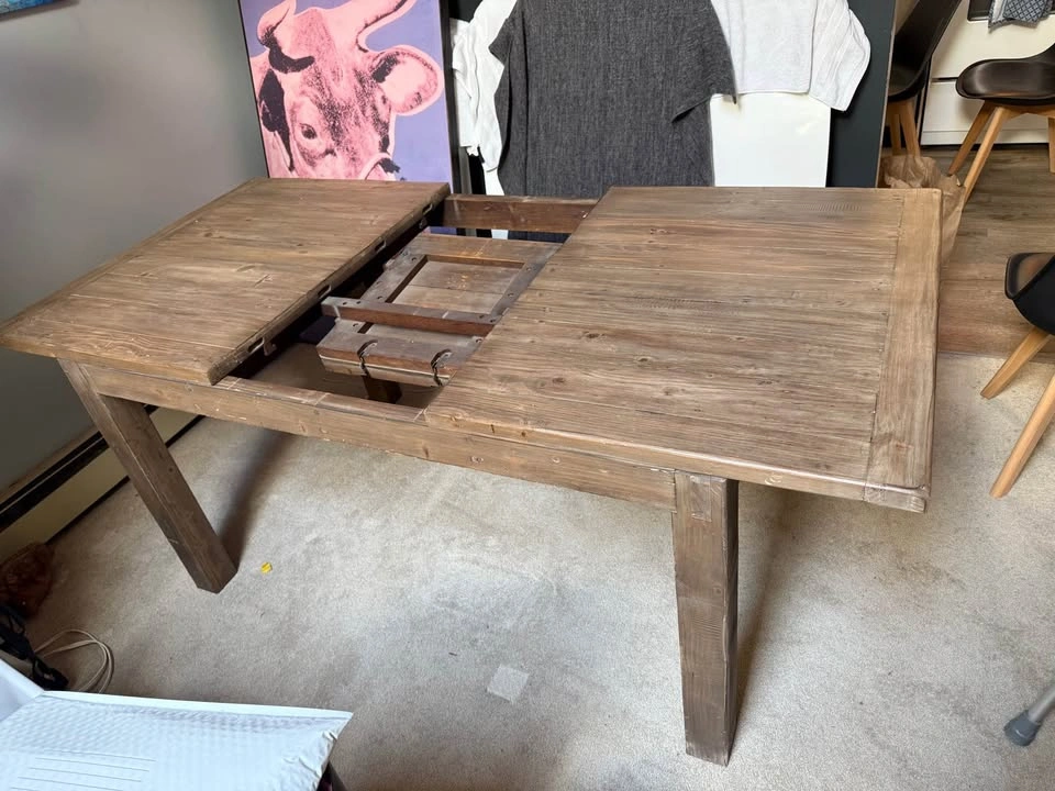Solid Wood Extendable Dining Table – Rustic Finish – Good Condit - photo 2