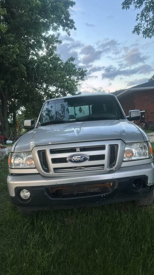 2011 Ford Ranger - photo 2