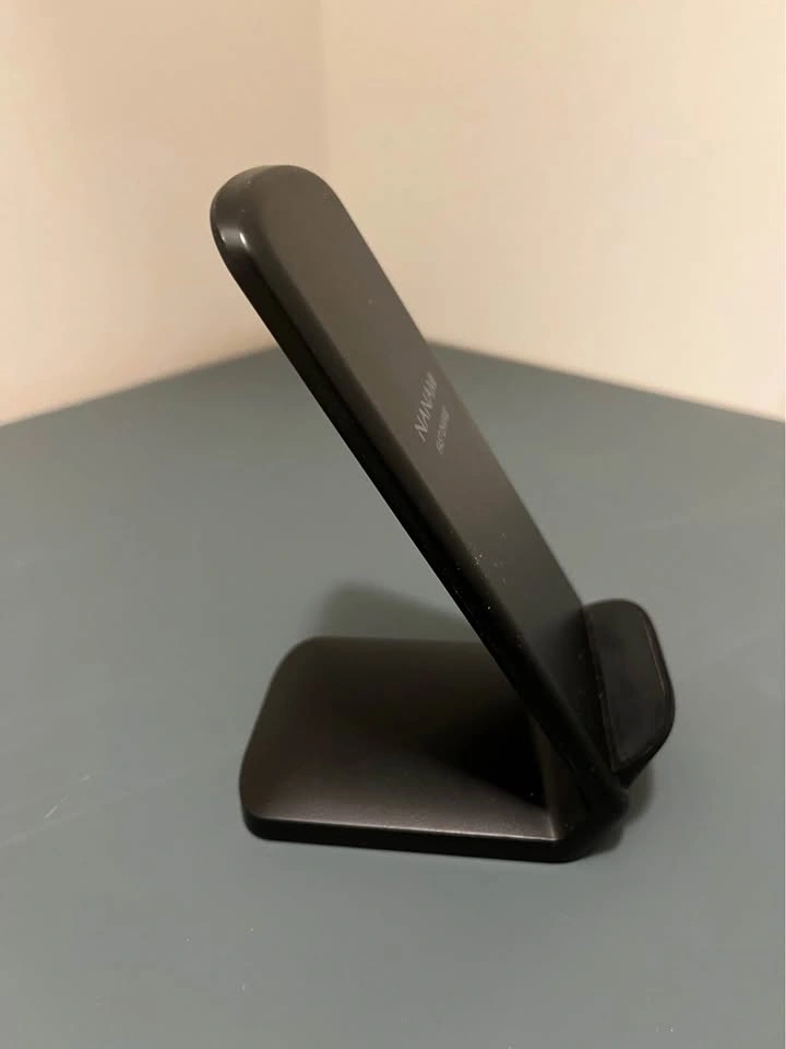 NANAMI Fast Wireless Charger Stand (Qi Certified) + Wall Adapter - photo 2