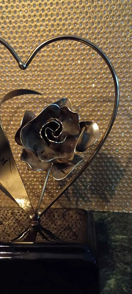Mario Jason Originals Rose Heart Sculpture Signed Rare Vintage - photo 3