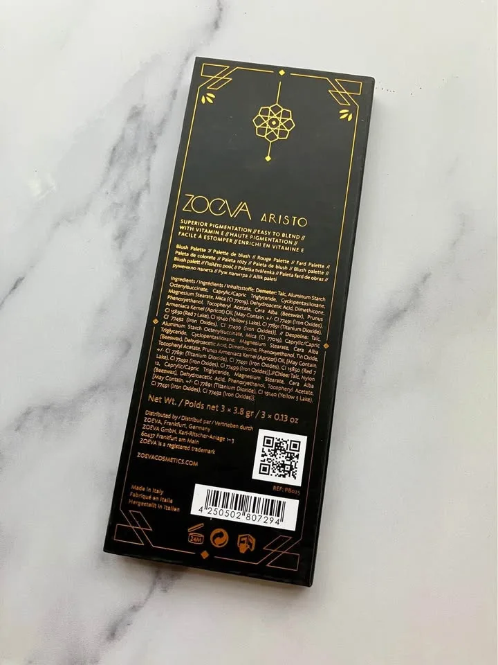 Zoeva eye shadow palette and blush palette image indicator(5)