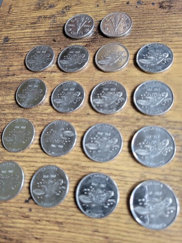 Lot Of 2017 Canadian Commemorative Nickels - photo 3