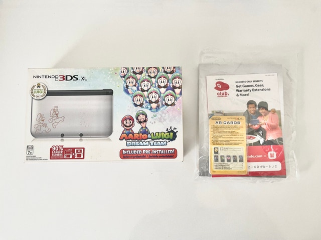 Nintendo 3DS XL Silver Mario & Luigi Edition Box (No console)