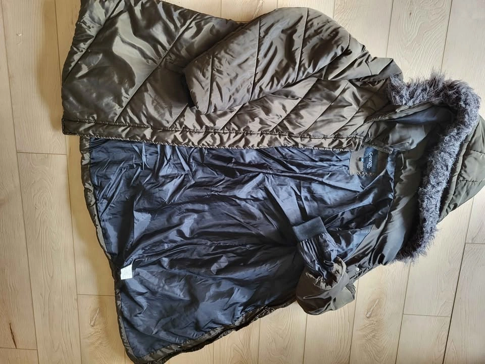 George Plus Women’s Hooded Winter Parka – Size 2X - photo 2