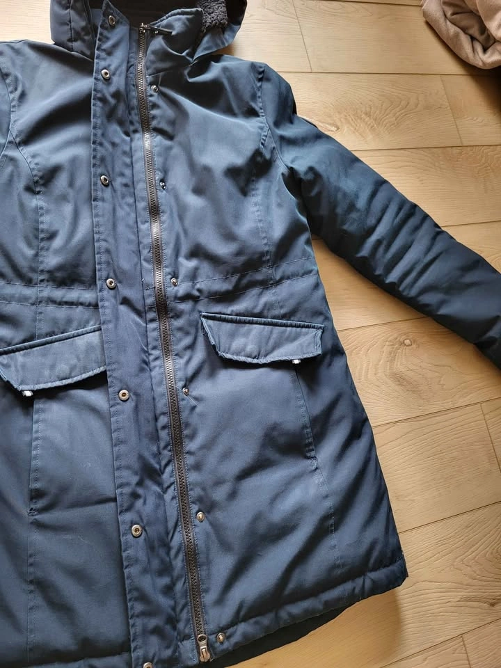 Canadiana Women’s Hooded Winter Parka – Size Extra Small - photo 4
