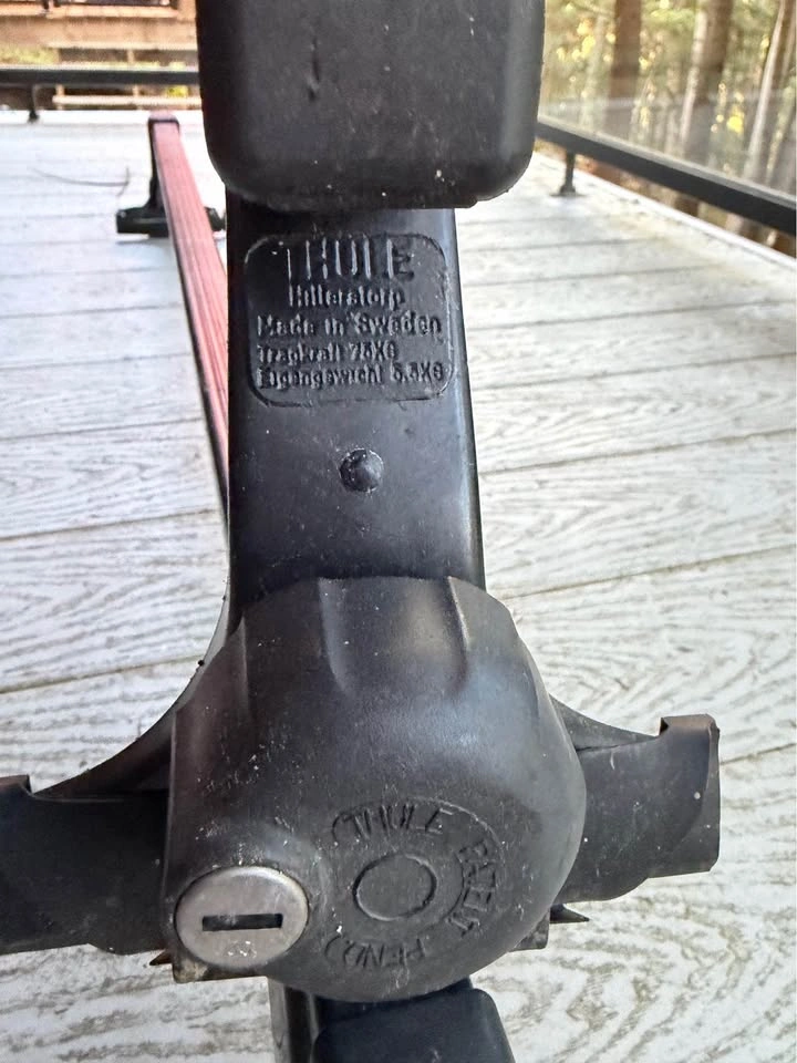 Thule Roof Rack - photo 2