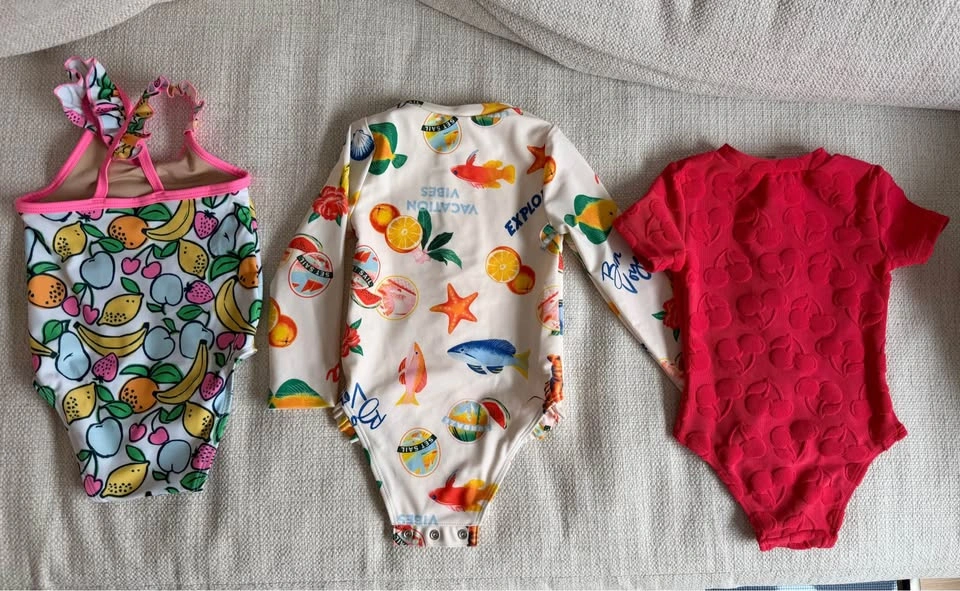 OLD NAVY baby swim suits size 12-18 months - photo 5