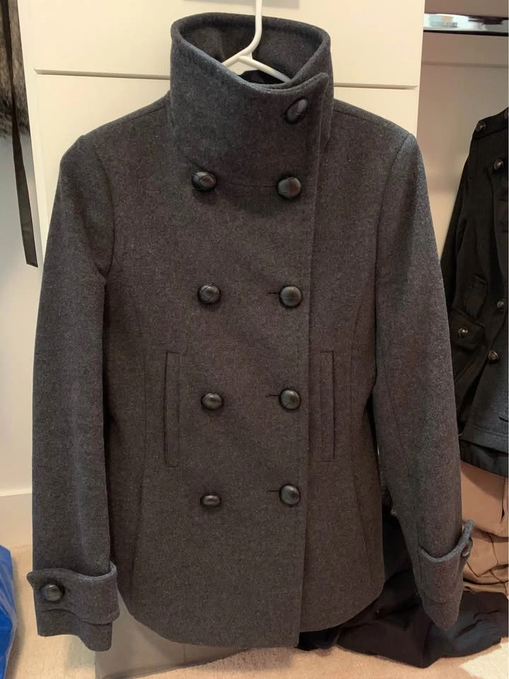 Aritzia Talula Babaton - Winter Peacoat (size XS) - photo 2
