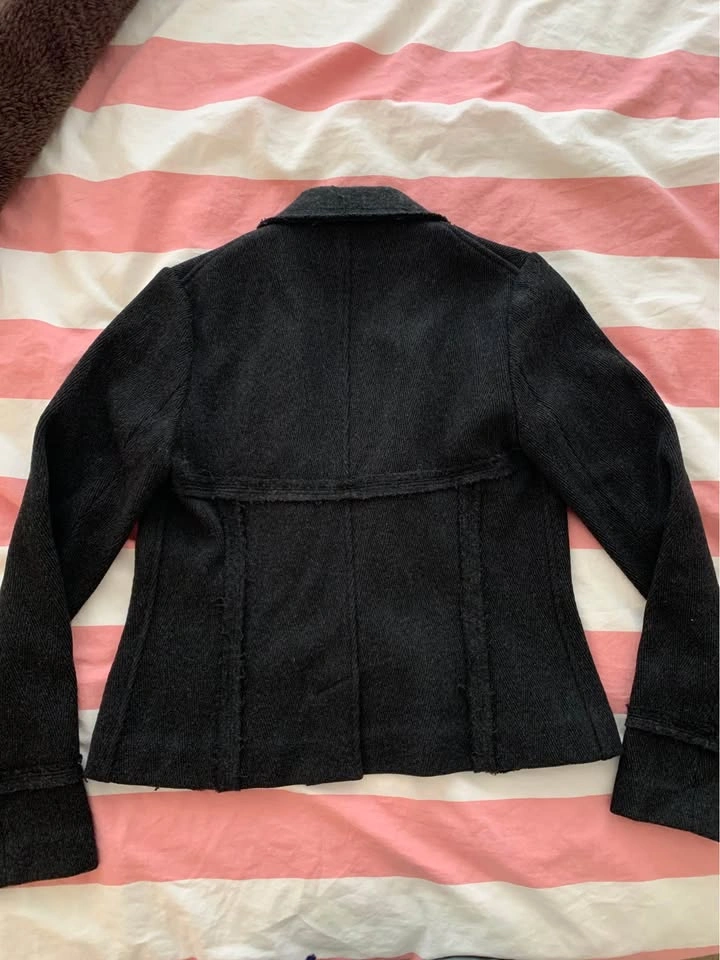 Aritzia fitted wool grey blazer (size 4) - photo 3