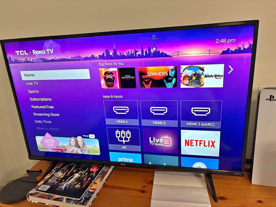 43 inch Roku TV like new!