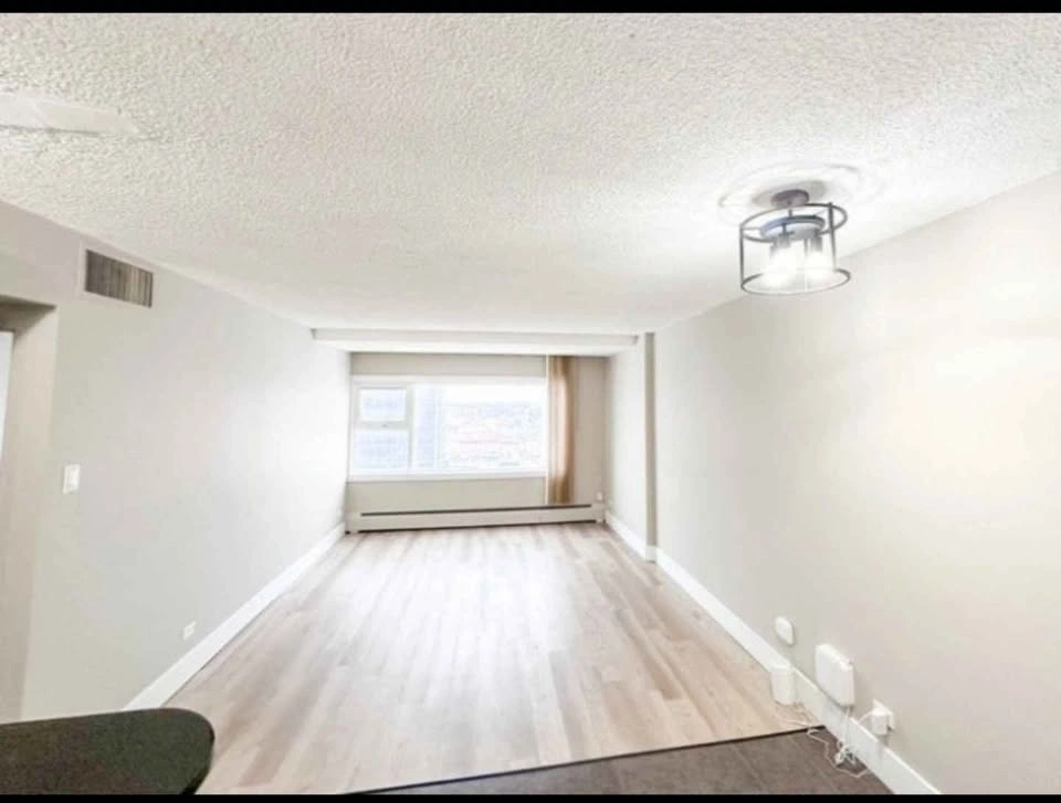 Private room for rent - photo 2