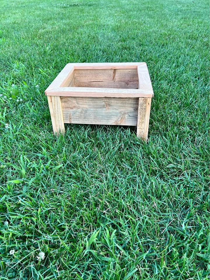 Small table planter-Handmade Cedar Planter Boxes