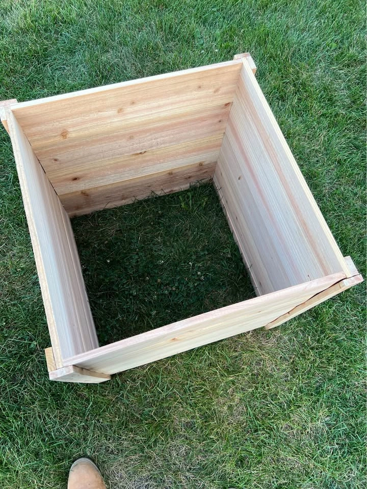 24” x 24” x 24” Handmade Cedar Raised Garden Planter Box - photo 2