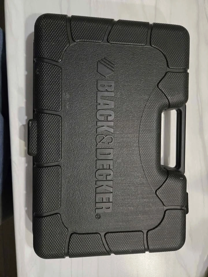 Black & Decker 110pc Drill Bit set